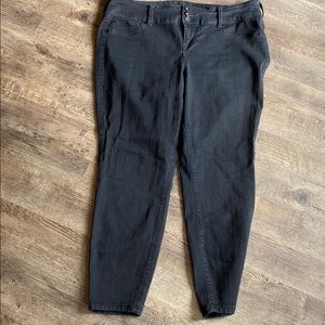 Torrid skinny jeans (size 18 SHORT)